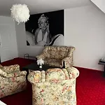 Butik 350m Od Plaży Hotel Ustronie Morskie