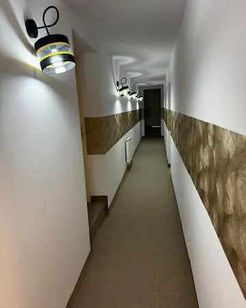 Dw Butik Hotel 300M Od Plazy