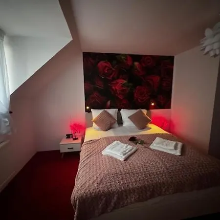 فندق Butik 350m Od Plazy *