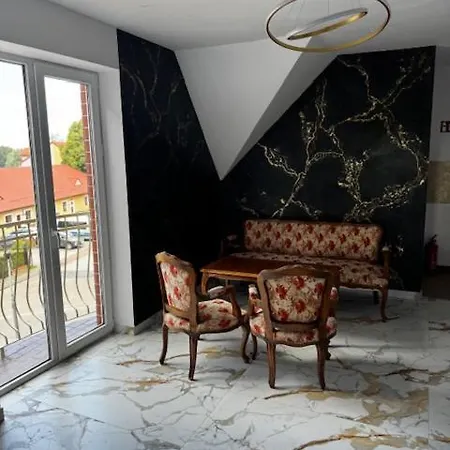Butik 350m Od Plazy Hotel
