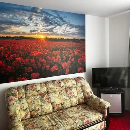 Dw Butik Hotel 300M Od Plazy *