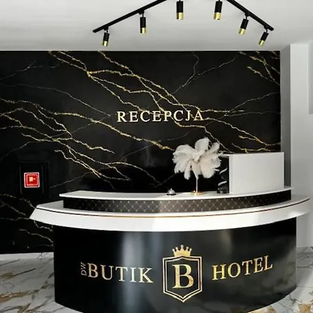 Butik 350m Od Plazy فندق