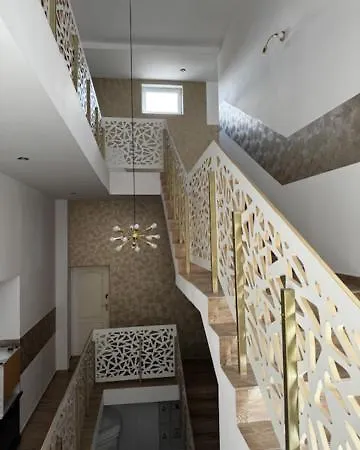Dw Butik Hotel 300M Od Plazy *