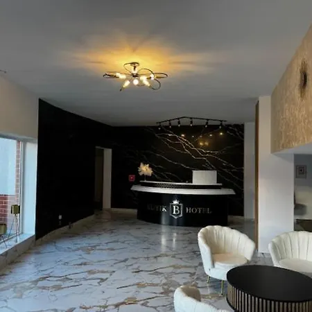 Dw Butik Hotel 300M Od Plazy