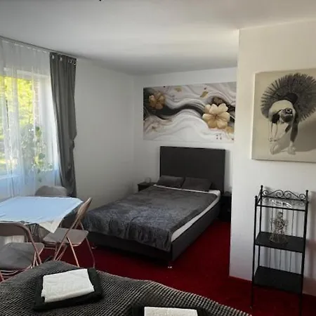Hotel Butik 350m Od Plazy