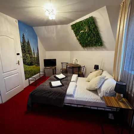 Butik 350m Od Plazy Hotel