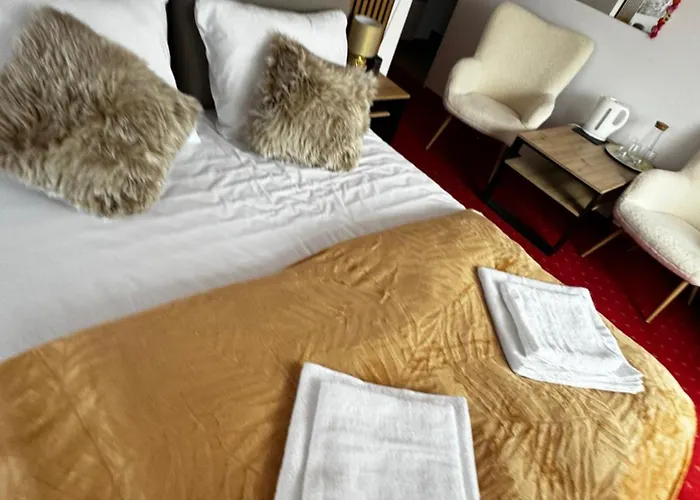 Butik 350m Od Plazy Hotel